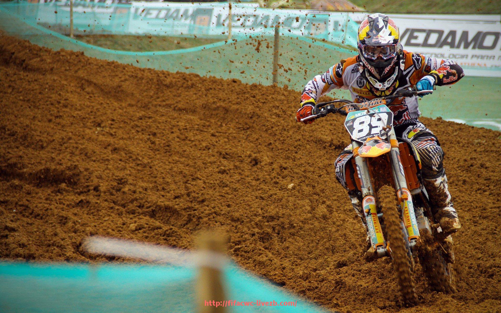 世俱杯直播-多功能健身器材家用版推荐与空间利用建议